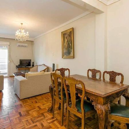 Appartamento Κεντρικό Κλασικό Διαμέρισμα 2 Δωματίων Salonicco Esterno foto