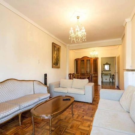 Appartamento Κεντρικό Κλασικό Διαμέρισμα 2 Δωματίων Salonicco Esterno foto